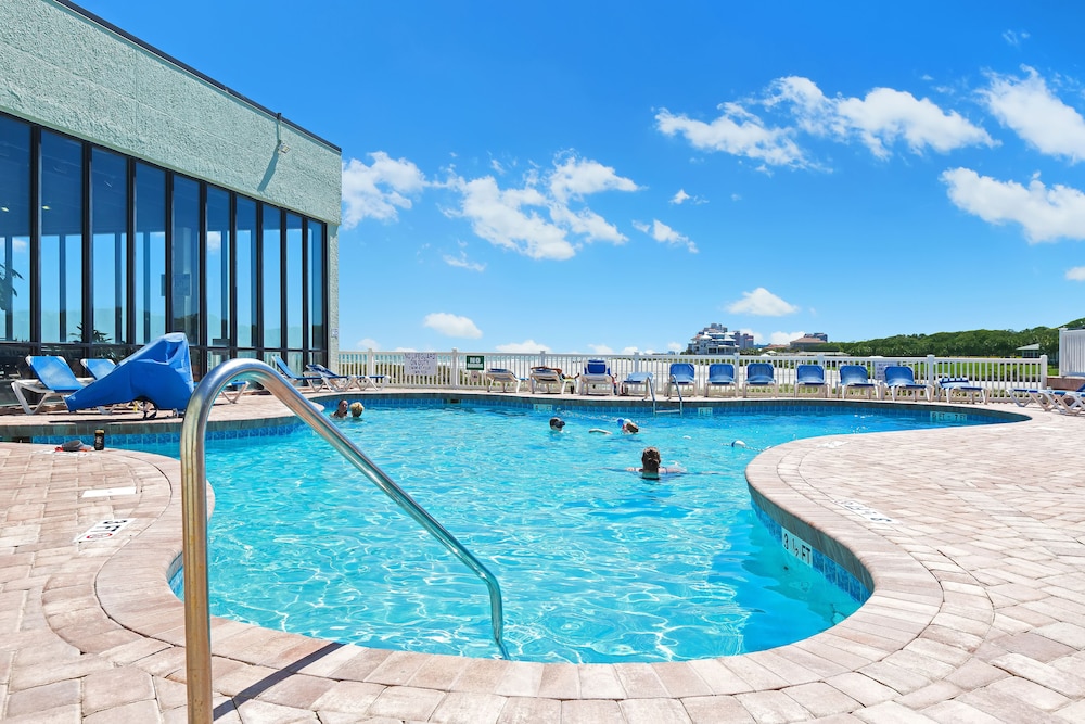 Sands Beach Club Resort - photo 32