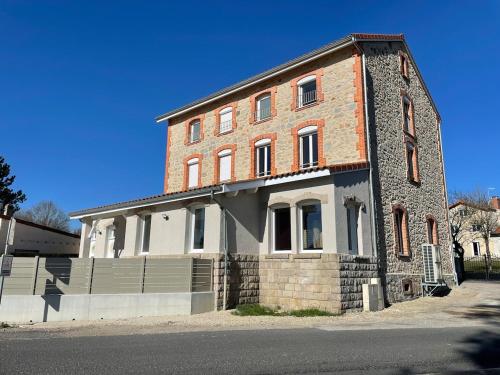 La Bamboche Gite Et Salle — Lapte