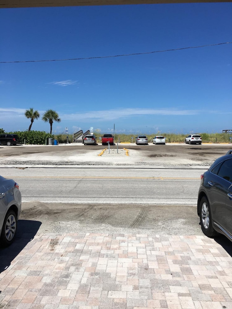 Blue Waters Treasure Island - photo 26