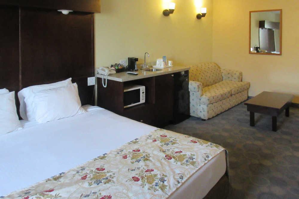 Clarion Inn Auburn Seattle - photo 12