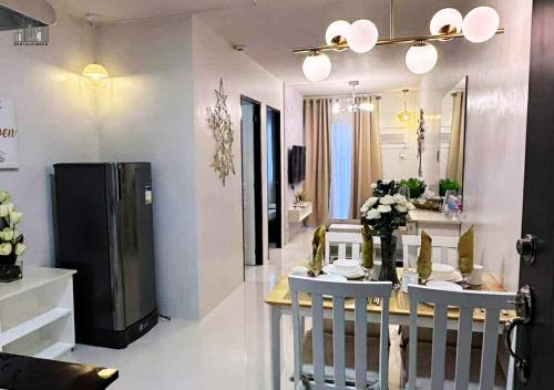 Palawan Cozy Stay with a Balcony FREE Gym & Pool near Airport B2 6Luster — 4-Star Luxury Hotel in Puerto Princesa, Philippines