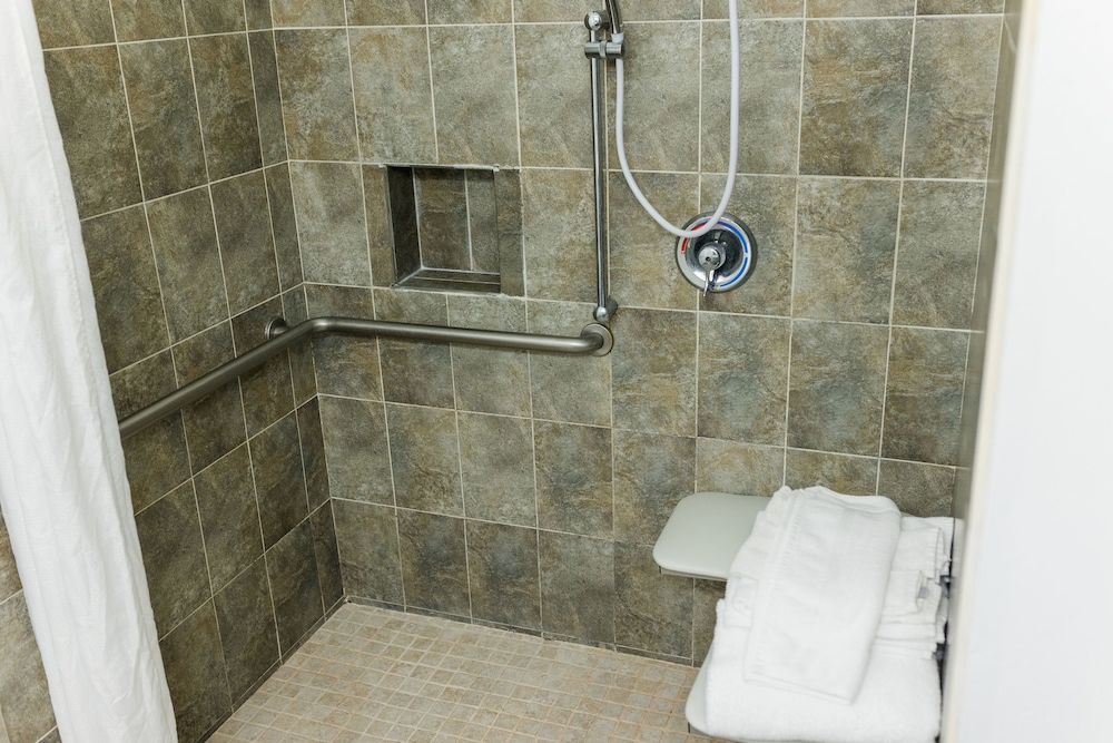 Country Inn & Suites by Radisson Helen GA - photo 42