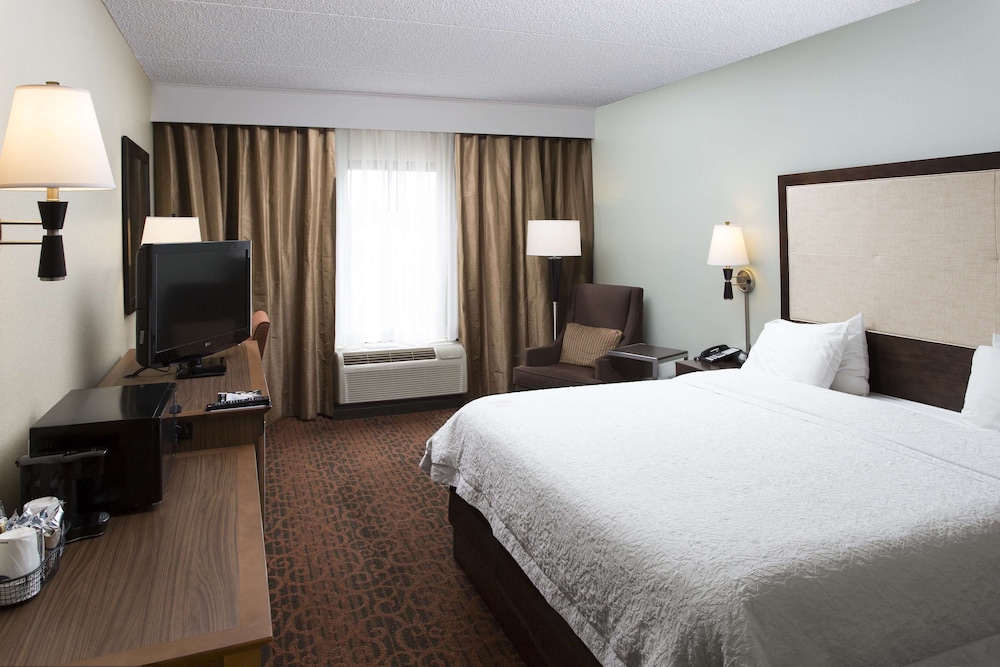 Hampton Inn by Hilton Troy - photo 14