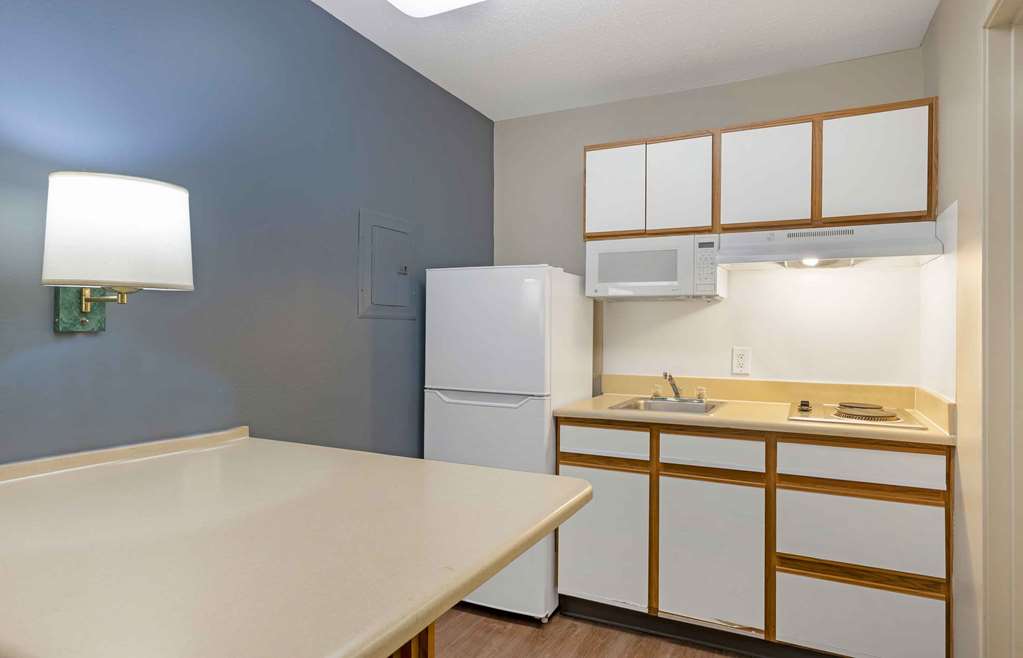 Extended Stay America Select Suites Richmond West End I 64 - photo 29