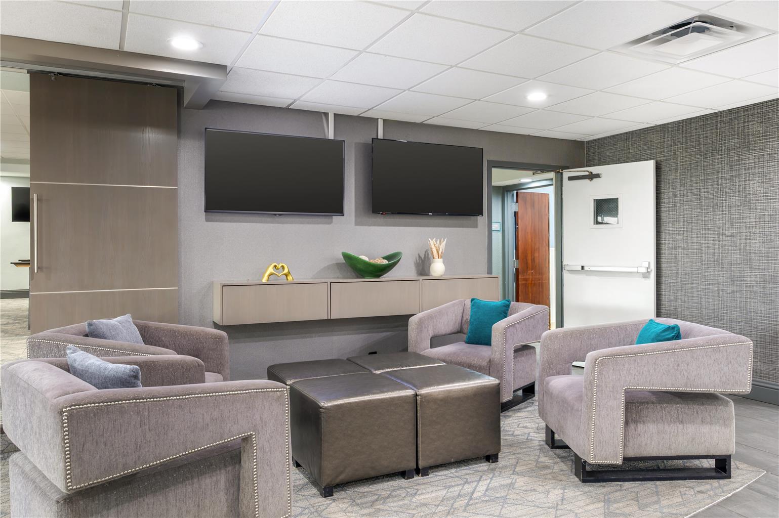 Best Western Plus Indianapolis NW Hotel - photo 28