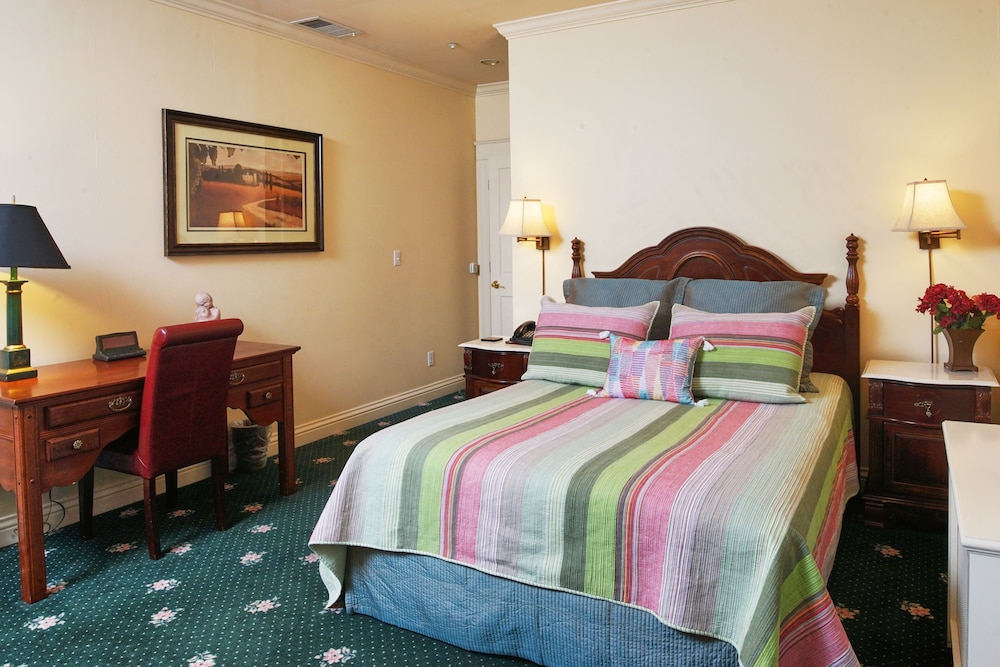 Hotel Mac - photo 22