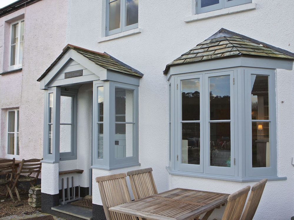 Quay Cottage Nautical themed Right on the estuary Dittisham Family friendly — 4-Star Luxury Hotel in Dartmouth, United Kingdom