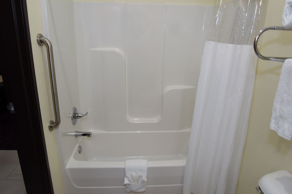 Home Away Suites - photo 28