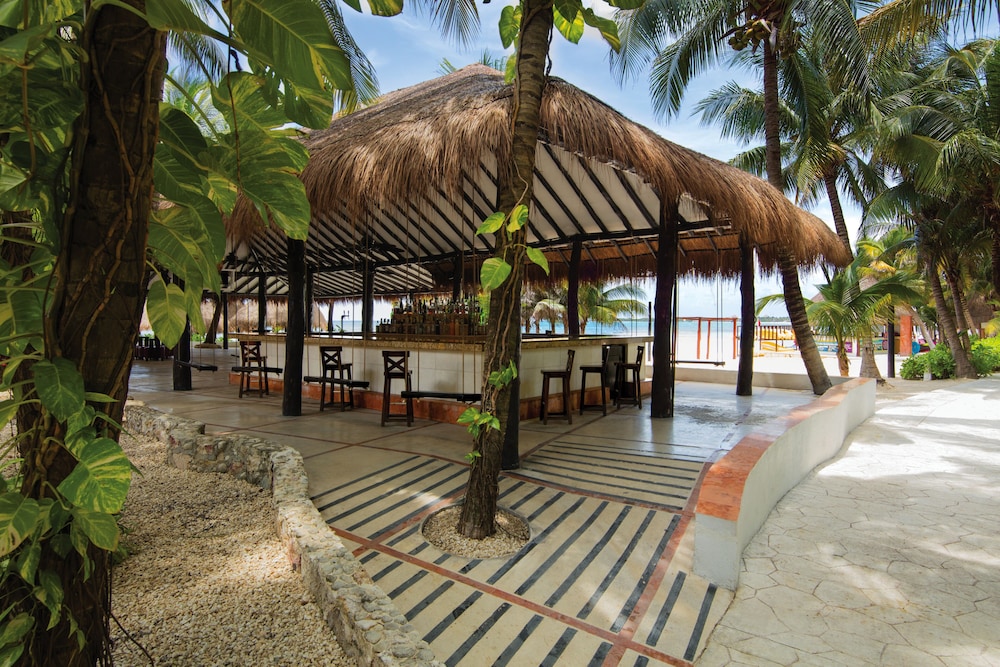 Beach bar