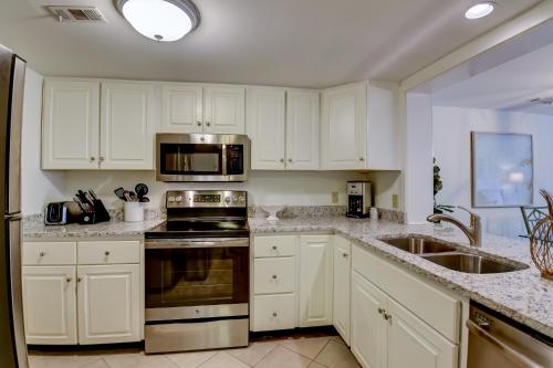 436 Plantation Club Villas at The Sea Pines Resort - photo 22