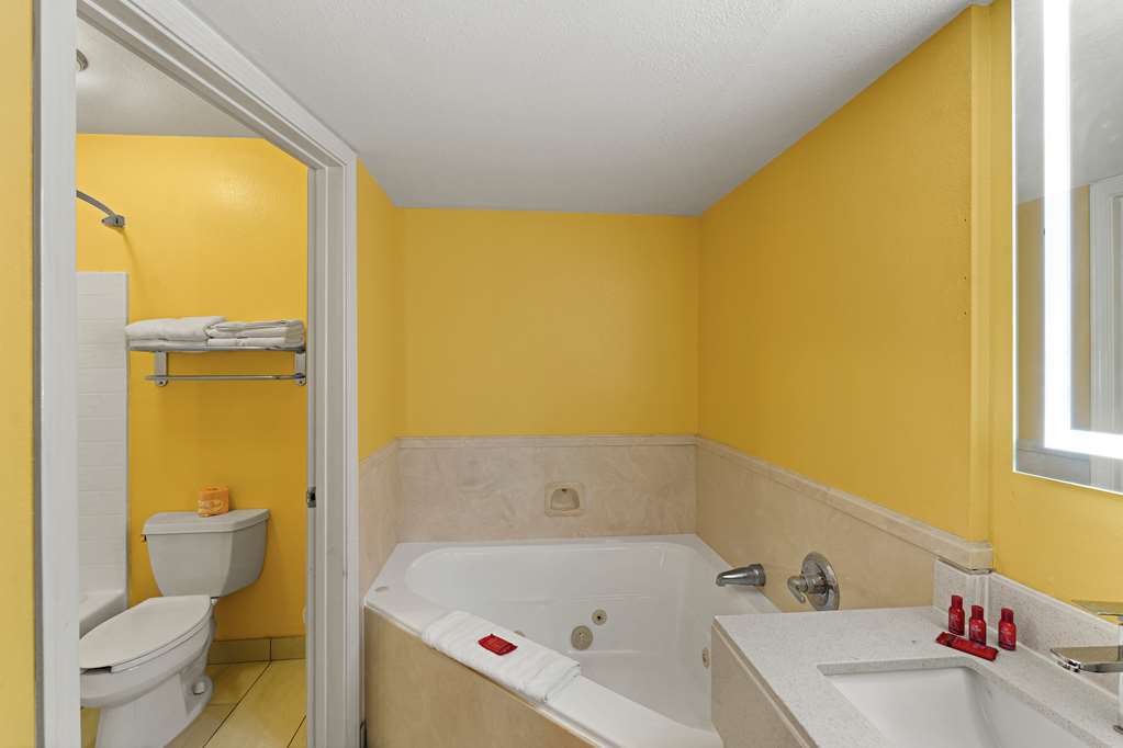 SureStay by Best Western Gulfport - photo 35