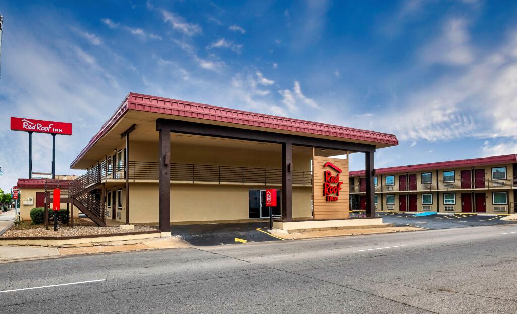 Red Roof Inn Fort Smith Downtown - featured photo