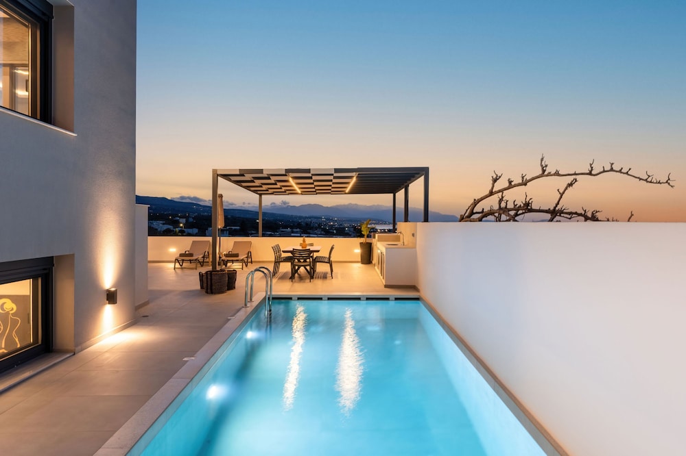 Villa Aelia With Private Pool and Sauna — 4-Star Luxury Hotel in Rethymno, Greece
