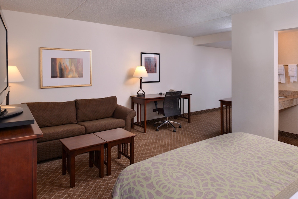 Staybridge Suites Indianapolis Airport by IHG - photo 18