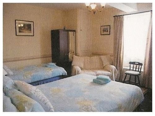 Guestroom