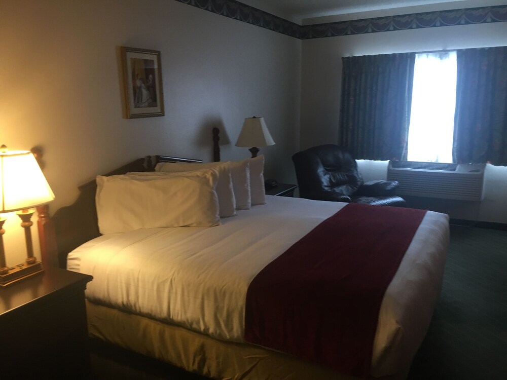 Hotel Grand Victorian - photo 26