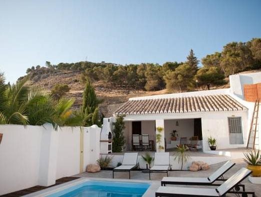 Almohalla 51 - carbon neutral hotel in Archidona