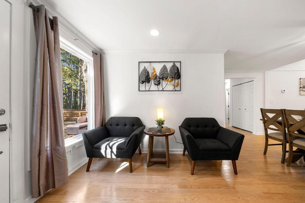 Gorgeous EST Mercedes Stdm 10 min Patio Slps 10 - photo 19