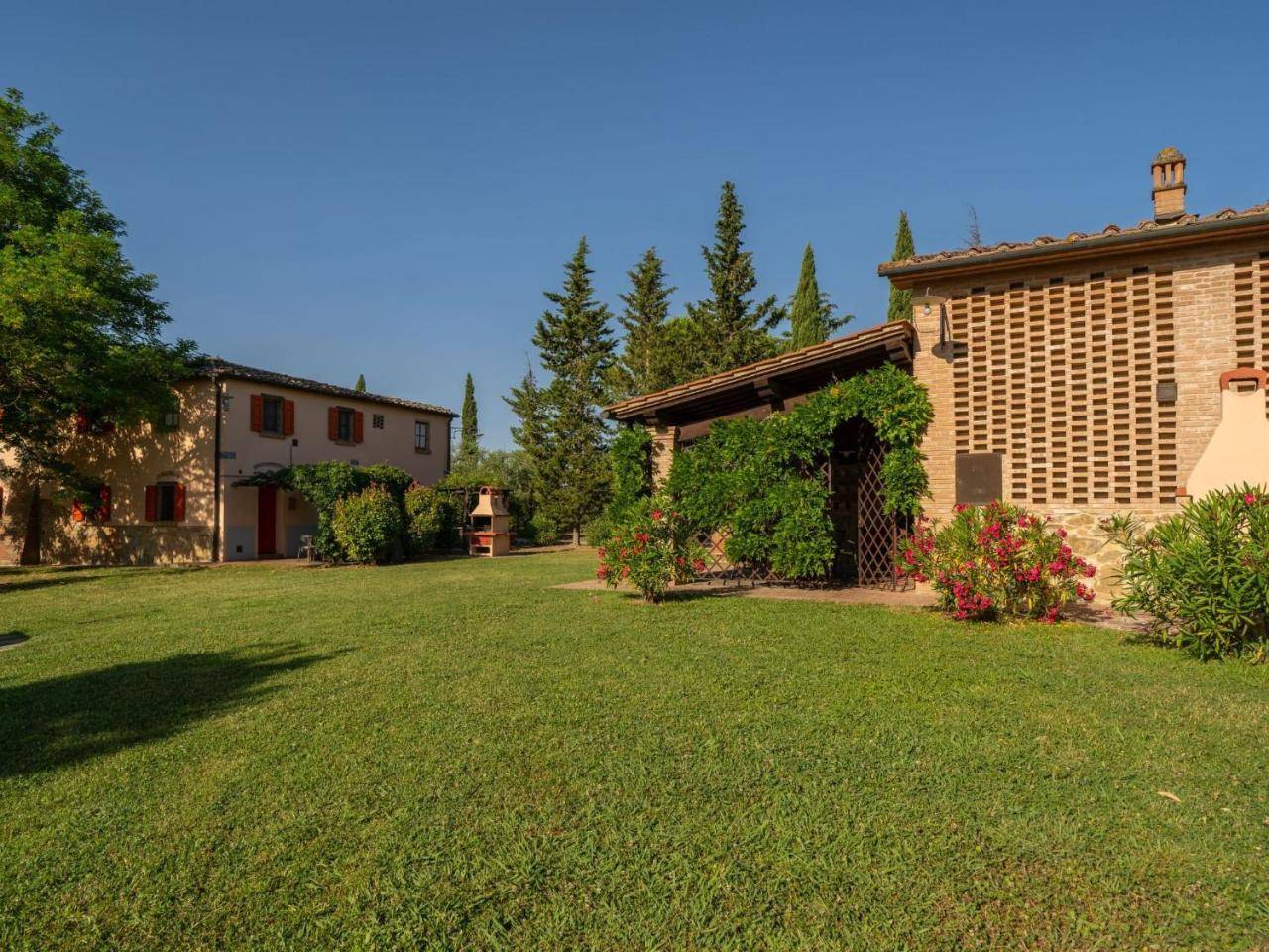 Apartment Margherita by Interhome — 4-Star Luxury Hotel in Peccioli, Italy