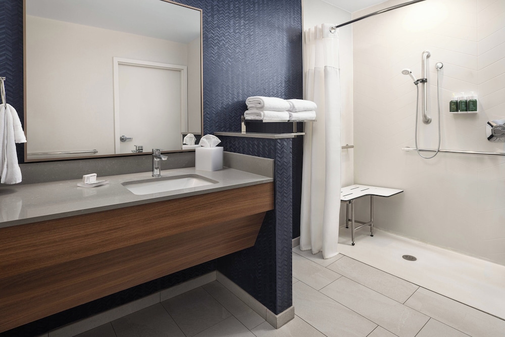 Fairfield Inn & Suites by Marriott South Kingstown Newport Area - photo 14