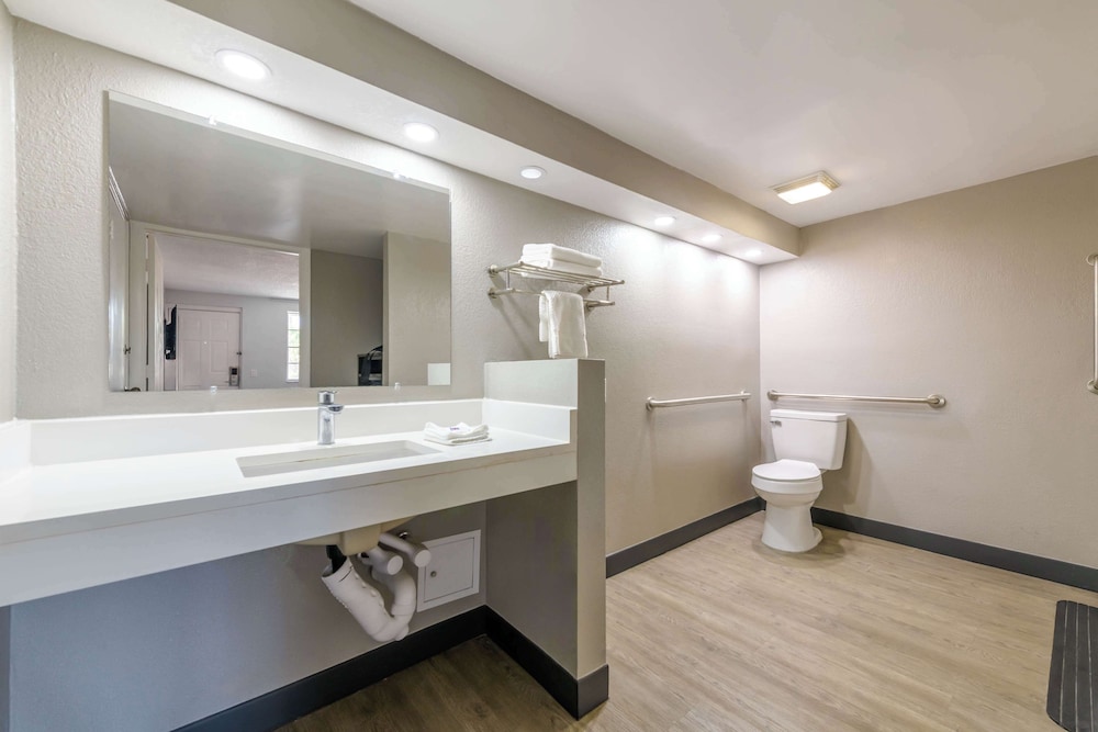 Motel 6 Ocala FL Conference Center - photo 20