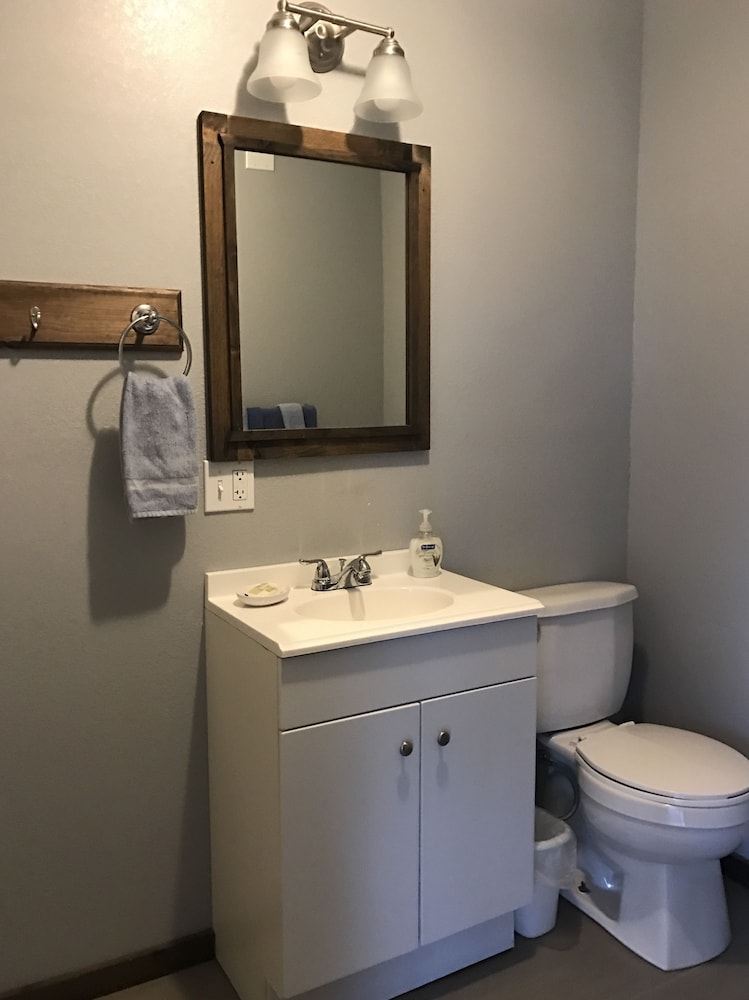 Calm Waters Cabin Resort - photo 14