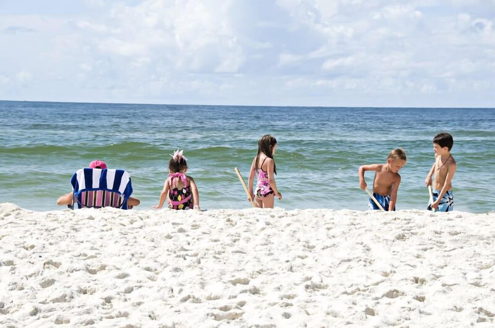 Silver Surf Gulf Beach Resort - photo 34