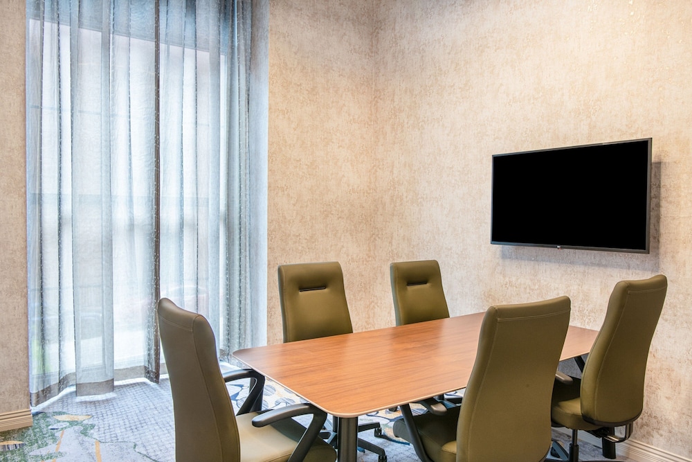 SpringHill Suites by Marriott Baltimore Downtown Convention Center Area - photo 40
