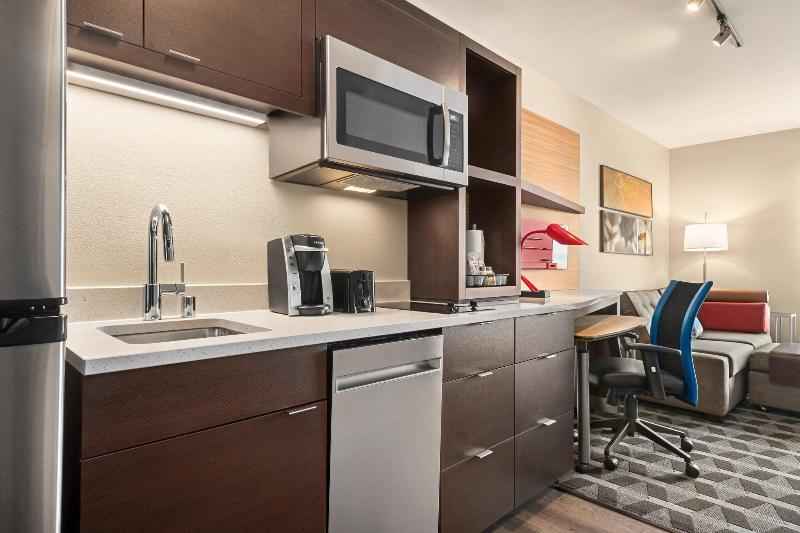 TownePlace Suites by Marriott Janesville - photo 27