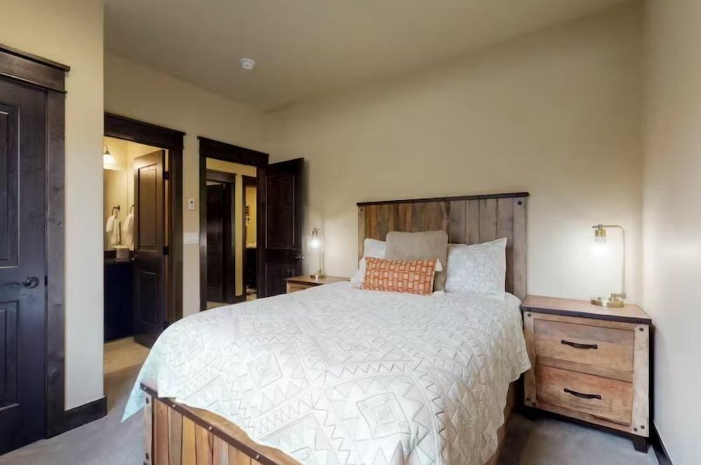 River Run Townhomes by Vail Resorts - photo 9