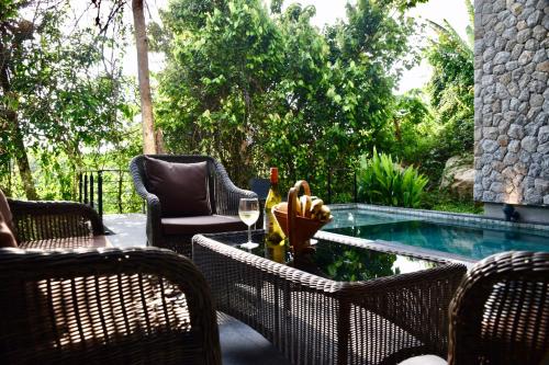 Villa Papaya @ Kamala Beach — 4-Star Luxury Hotel in Phuket, Thailand