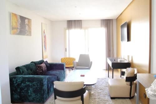 Appt 22 Bloc G Hicherraton plage Residence Bella Vista BOUZNIKA BAY — 4-Star Luxury Hotel in Skhirate, Morocco