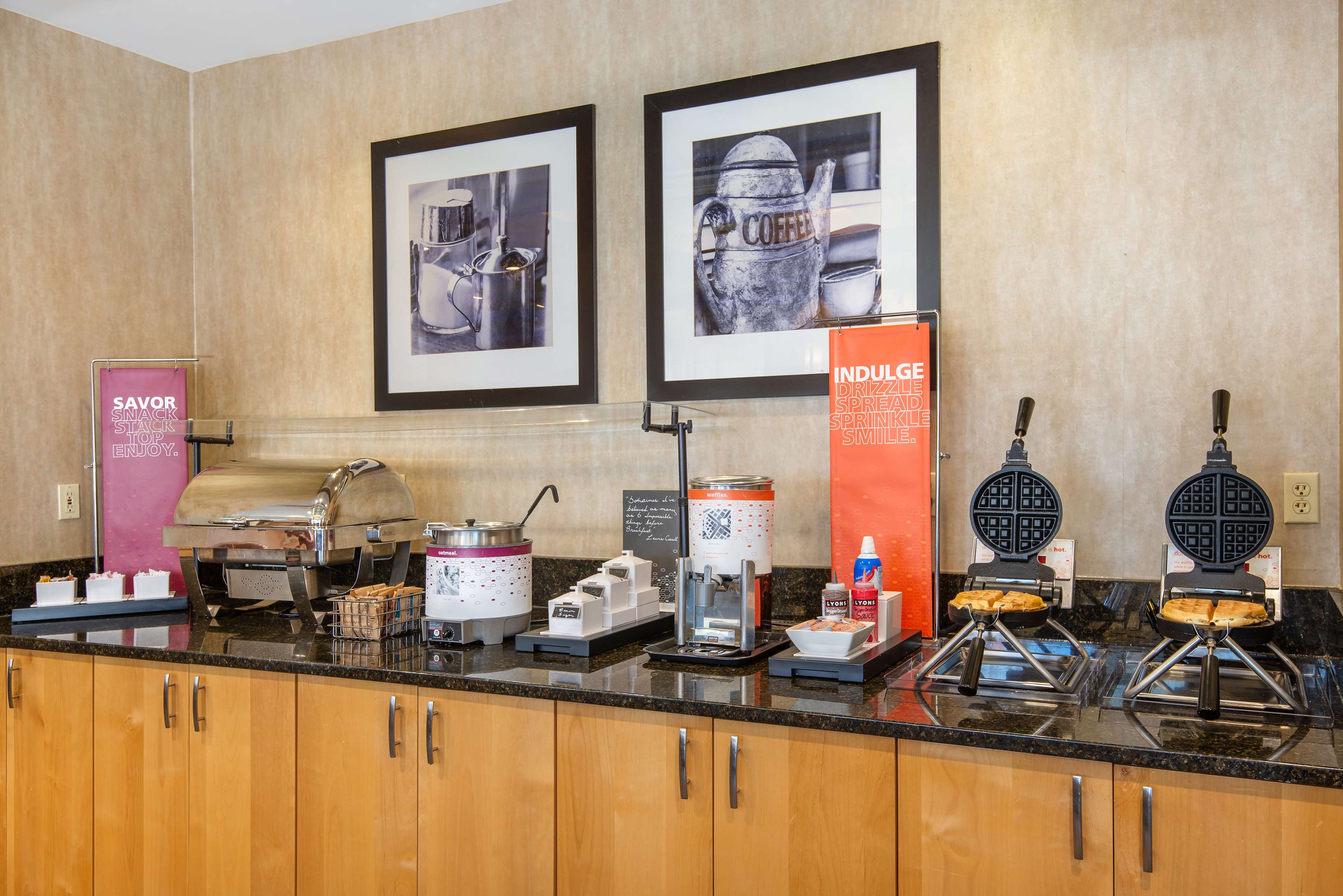 Hampton Inn Wilkesboro - photo 8