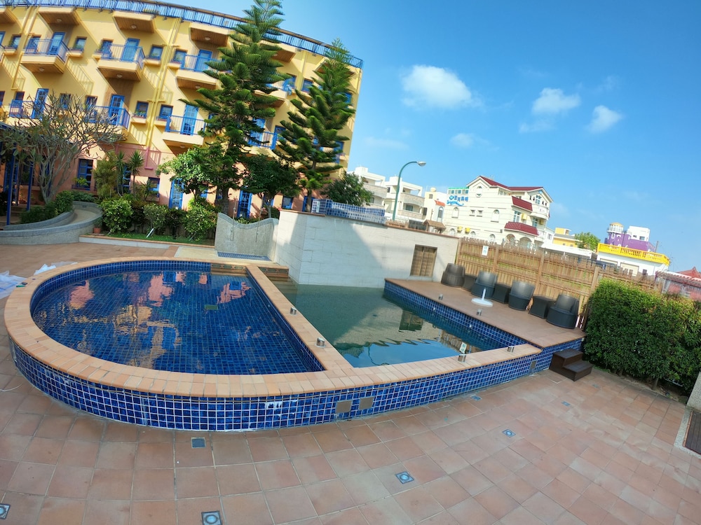 C Est La Vie — Magong