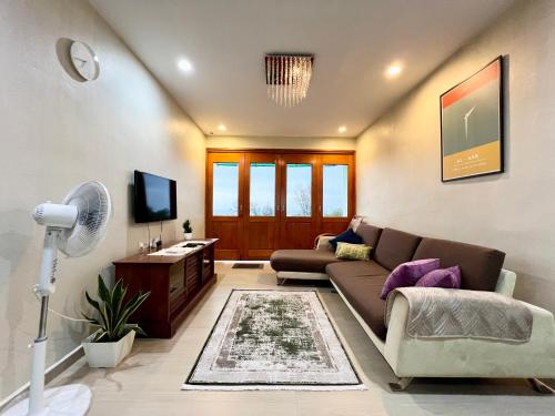 The Rockview Bayu Emas Penang Near Beach — 4-Star Luxury Hotel in Batu Feringgi, Malaysia