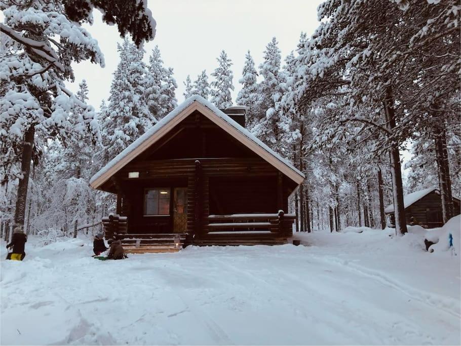 Viihtyisa Mokki Riekkojen Mailla Hetassa in Enontekioe, Finland