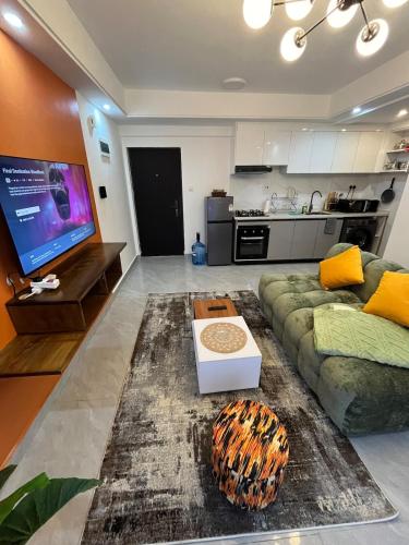 Westlands Haus of Joe Luxurious One bed with a Pool & Gym Nairobi Expressway views Closer to the UN and Sarit center — 4-Star Luxury Hotel in Nairobi, Kenya