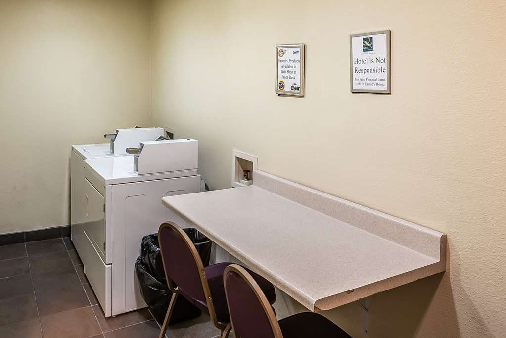 Quality Inn & Suites Hannibal West - photo 29