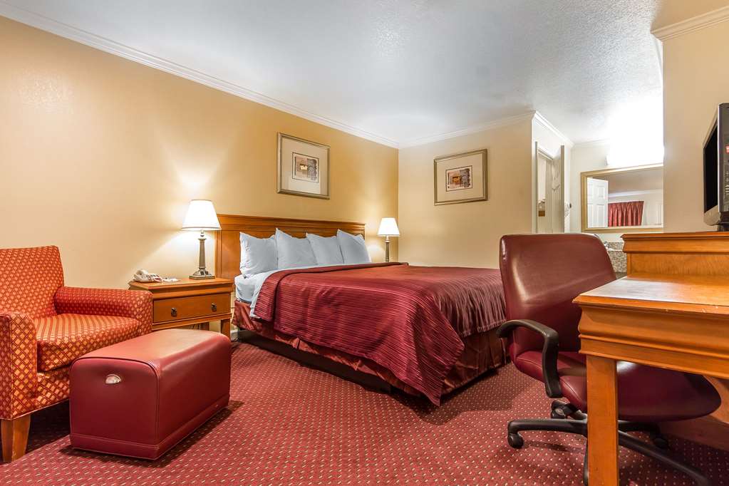 Quality Inn And Suites Gilroy - photo 20