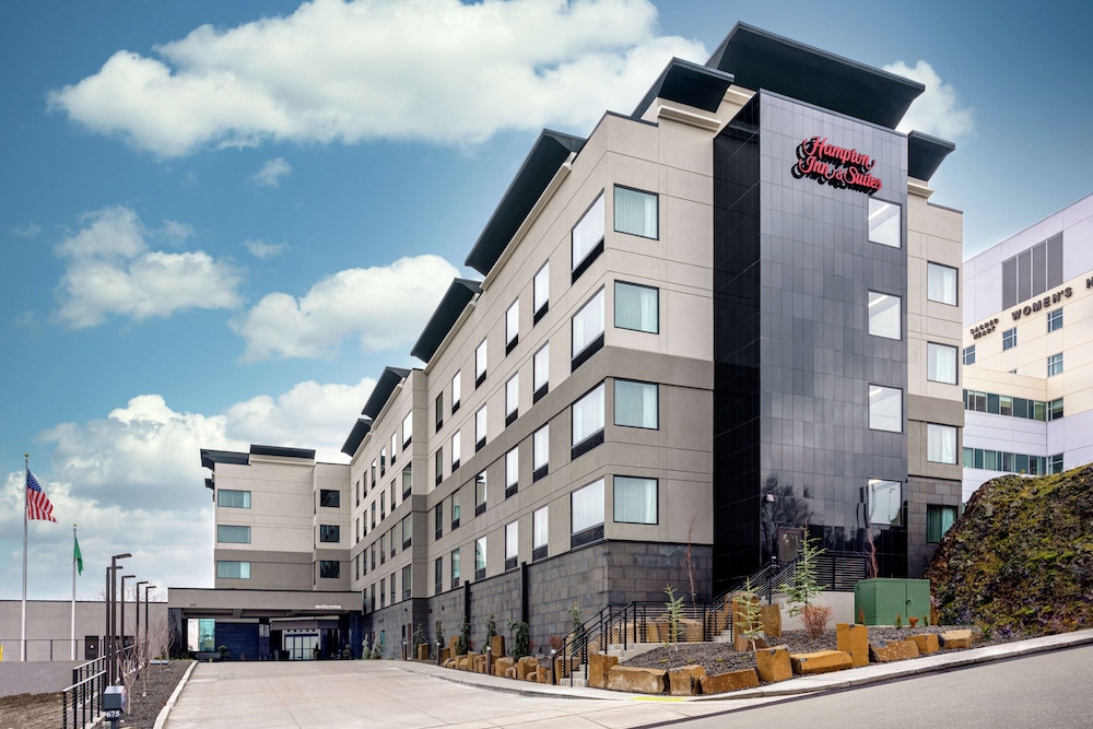 Hampton Inn & Suites Spokane Downtown South - photo 63