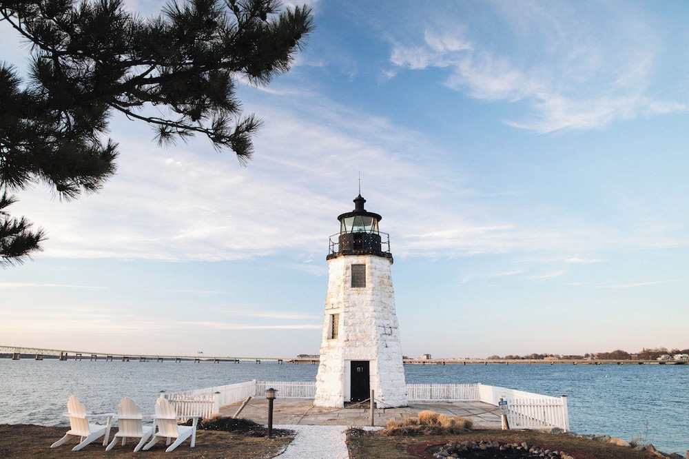 Newport Harbor Island Resort - photo 113