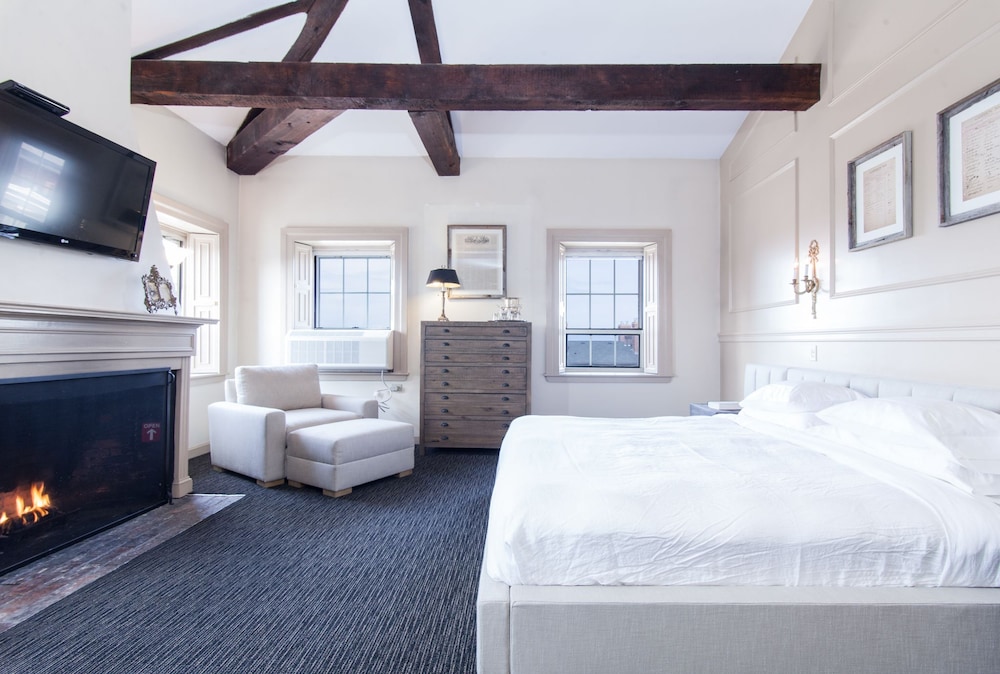 Garrison Inn Boutique Hotel - photo 10