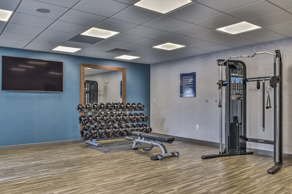 Hampton Inn & Suites by Hilton Keene - photo 11