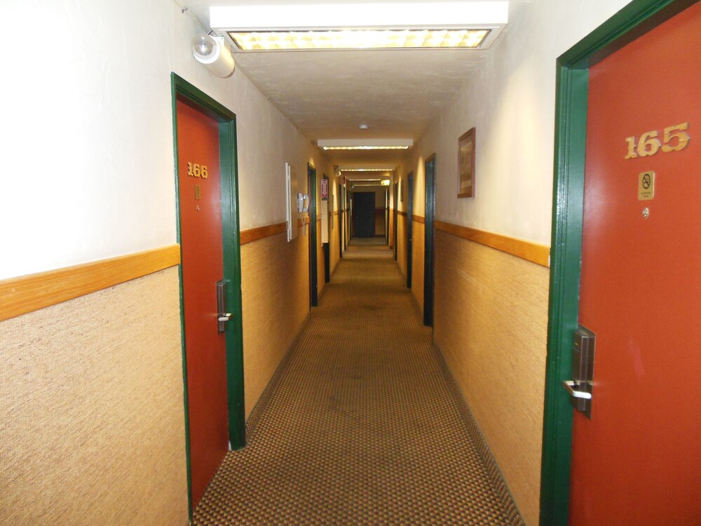 Lakeside Inn and Casino - photo 23