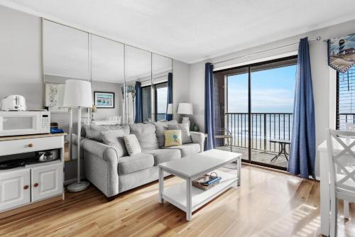 Myrtle Beach Resort A403 - carbon neutral hotel in Myrtle Beach