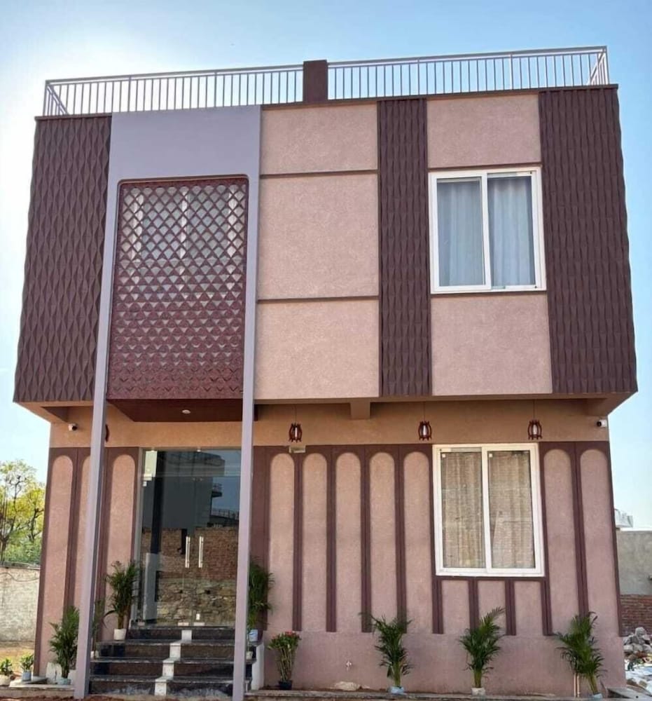 Hotel Pushkar Town - carbon neutral hotel in Pushkar