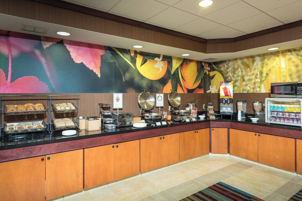 Fairfield Inn & Suites by Marriott Augusta - photo 42