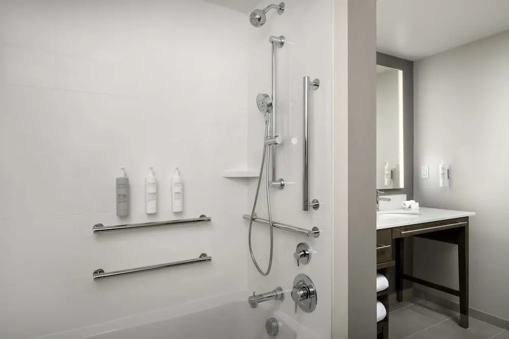 Home2 Suites by Hilton Greenville - photo 16