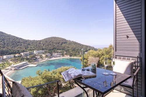 Gold Penthouse Apartment — 5-Star Luxury Hotel in Dubrovnik, Croatia