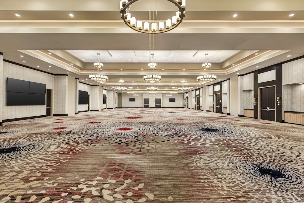 Embassy Suites by Hilton Round Rock - photo 51